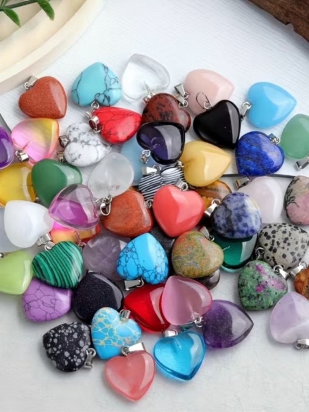 6 piece accessory goodie bag • retail value $100 - Picture 4 of 6